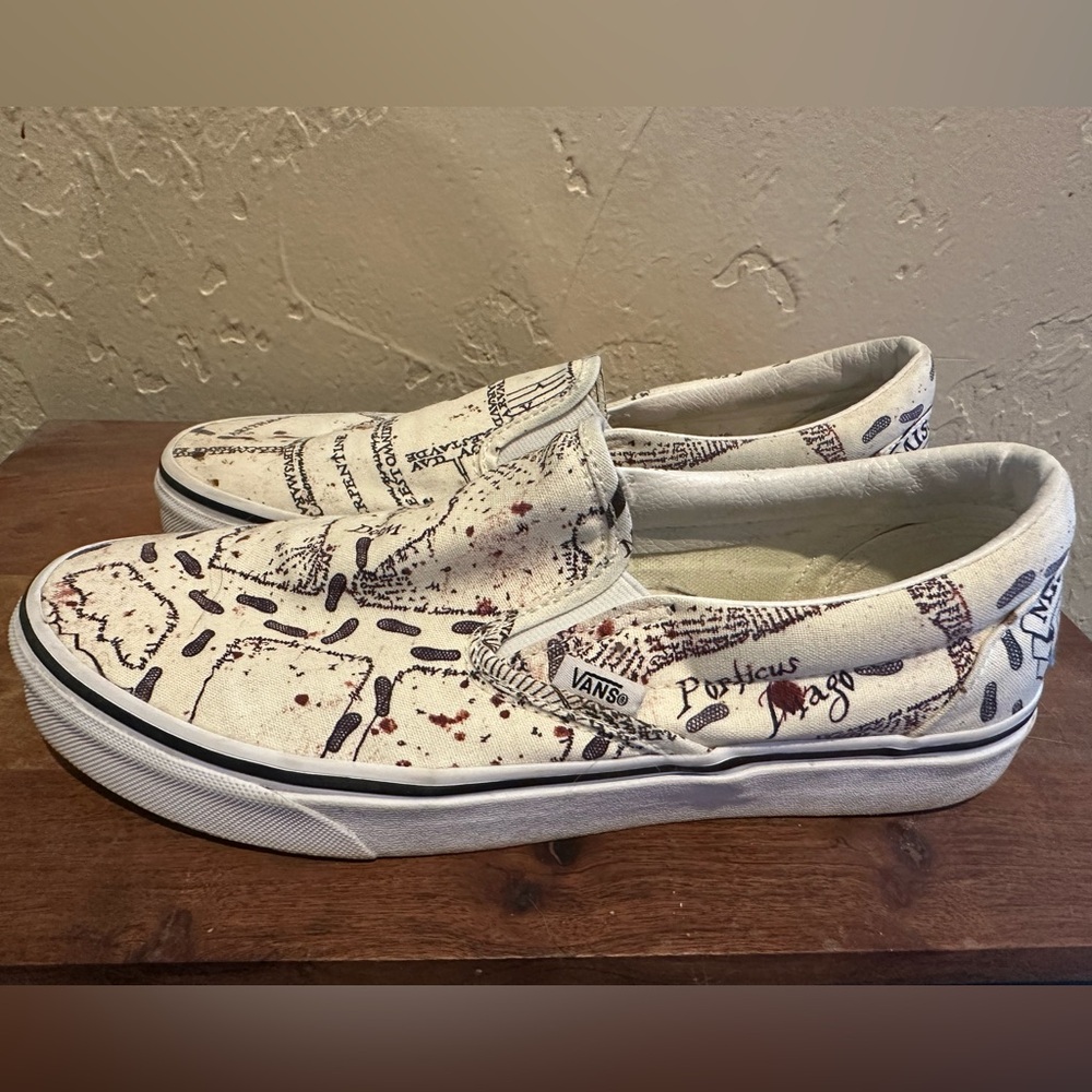 Vans X Harry Potter Marauders Map Classic Slip Ons MENS 9/Womens 10.5 shoes